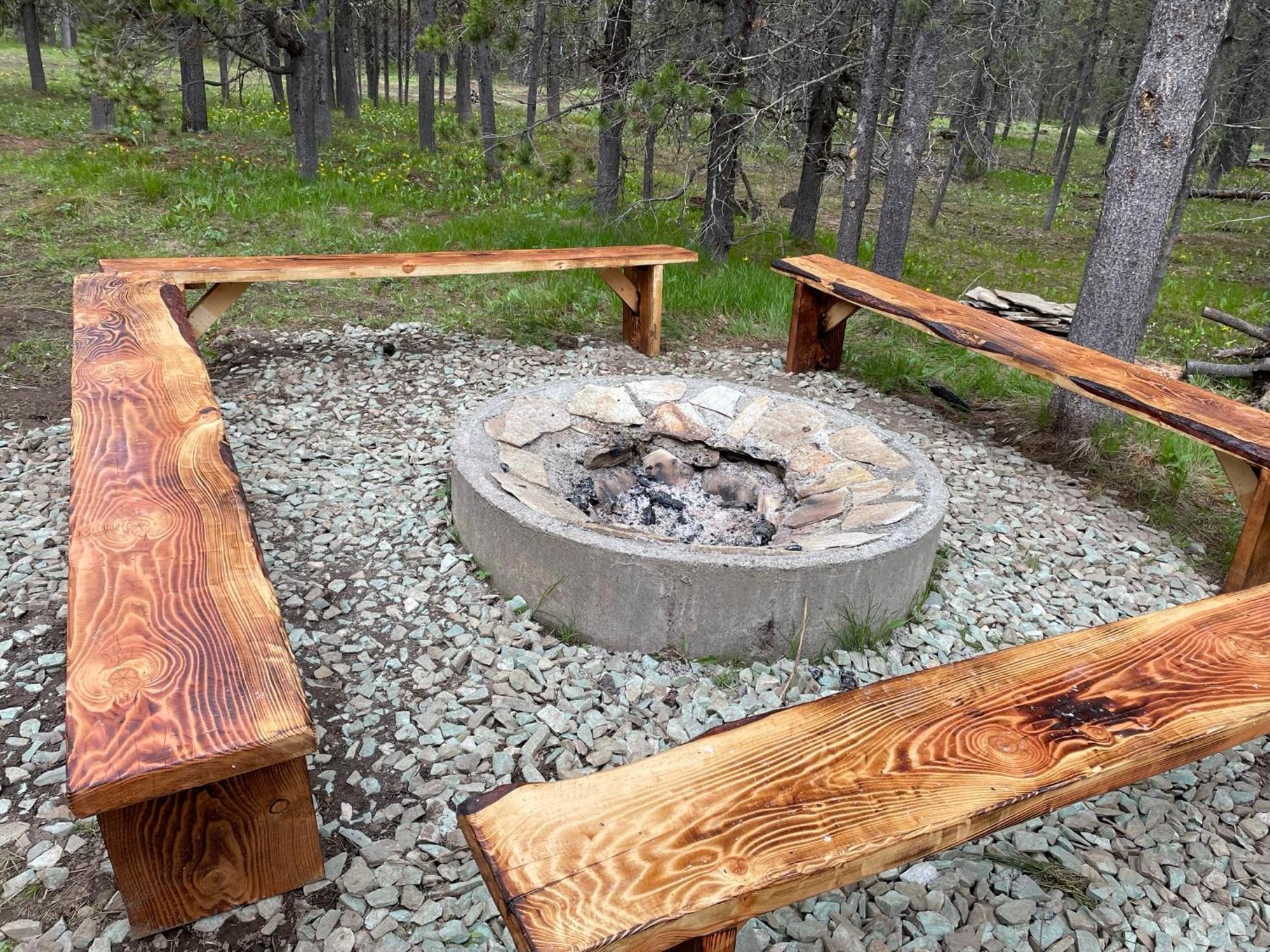 White Owl Retreat Yellowstone Grand Teton Айлънд Парк Екстериор снимка